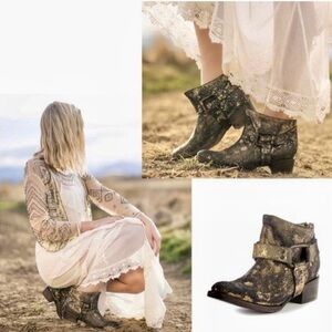 Freebird by Steven Phlow Gold Metallic Distressed Leather Harness Boots, Size 9